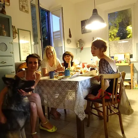 Casa Particular 25rooms Guest house Rome